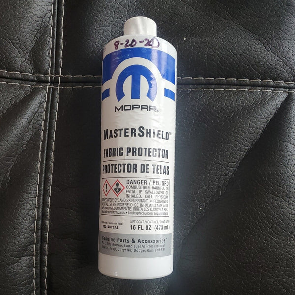 New Mopar Master Shield Fabric Protector Water Based 82212076AB Please Read