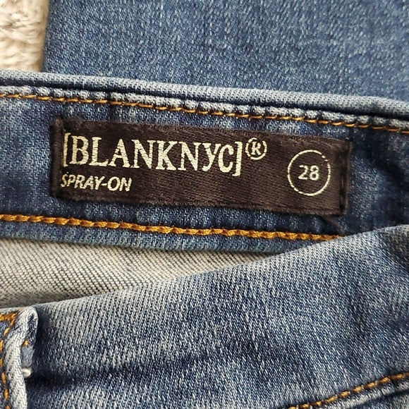 Blank NYC Spray On Mid Rise Distressed Skinny Blue Jeans Size 28