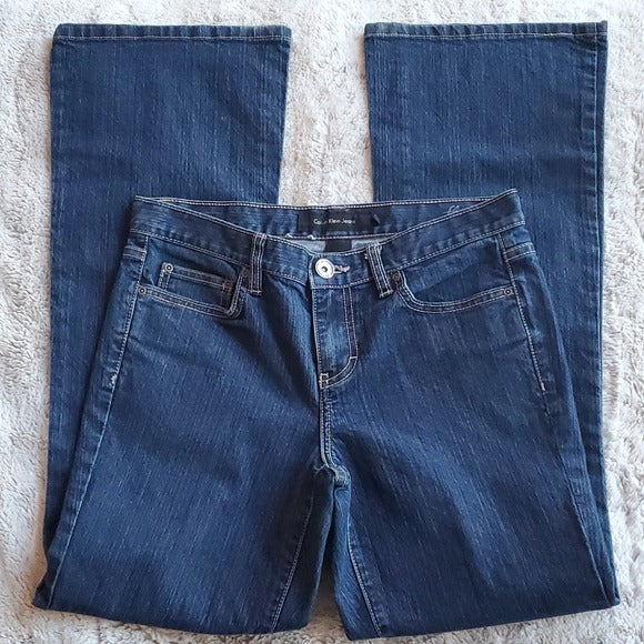 Calvin Klein Jeans Dark Wash Mid Rise Flare Blue Jeans Size 4 Waist 29.5 Inches