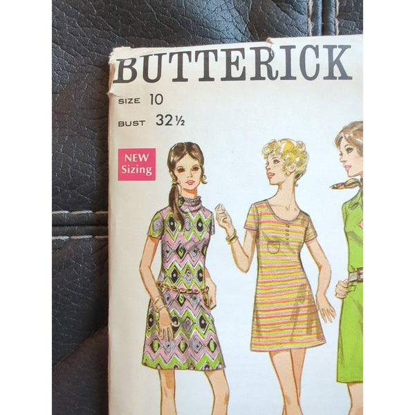 5697 BUTTERICK 1960's Misses One Piece Fitted Dress Sewing Pattern Size 10 UC FF