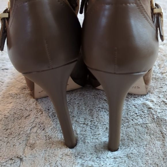 White House Black Market Brown Leather Heeled Cadie Ankle Booties Boots Size 9