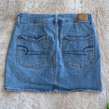 American Eagle Next Level Stretch Medium Wash Mini Jean Skirt Size 6 Waist 28.5