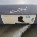 Universal Thread Cianna Slouch Heeled Ankle Western Boots Black Size 5 NWT