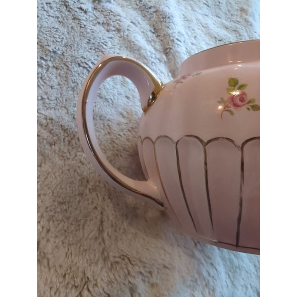 Vtg Sadler Pale Pink Chintz Teapot Roses Gold Trim Round Top Made in England 9x5