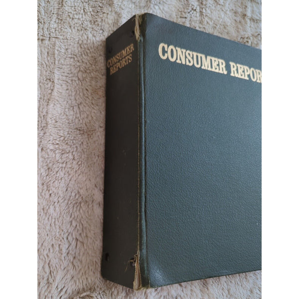 2005 CONSUMER REPORTS Magazine Monthly Jan-Dec Address Labels - In Green Binder