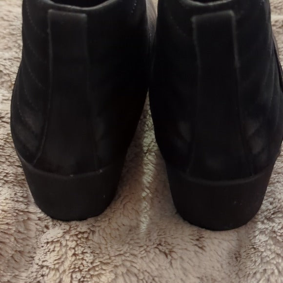 Aetrex Adele Black Quilted Leather Wedge Ankle Slipon Booties Size 10