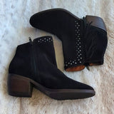 Lucky Brand Ankle Booties Shoes Kaarina Black Suede Fringe Stud Detail Size 6.5