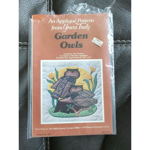 1979 Garden Owls Applique Quilt Pattern Yours Truly 12" x 12" No. 3031 Uncut