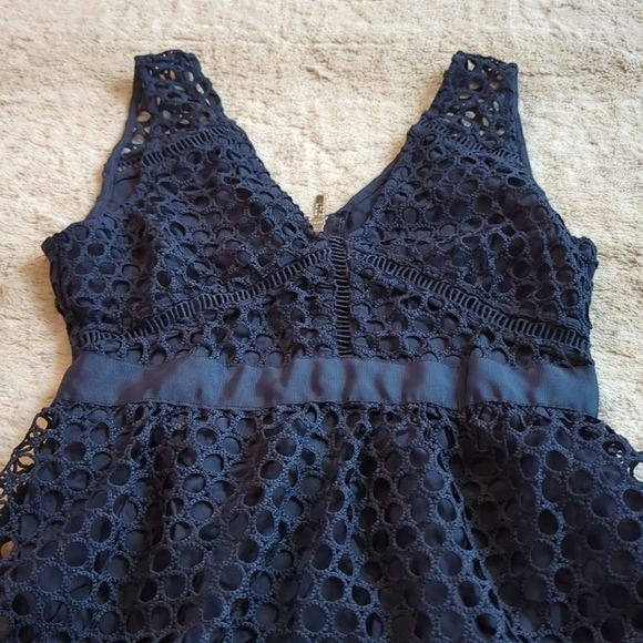 Abercrombie Fitch Navy Blue Dress Crochet Lace MIDI Length Sleeveless Womens XSP