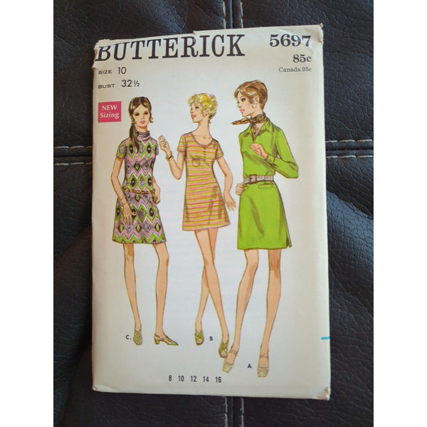 5697 BUTTERICK 1960's Misses One Piece Fitted Dress Sewing Pattern Size 10 UC FF