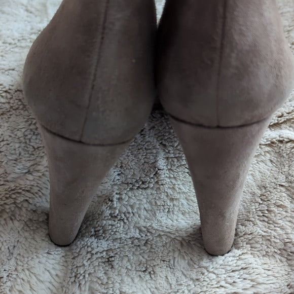 Michael Kors Platform Heel Bootie Women Size 8.5 Gray Suede Ankle Boot Side Zip