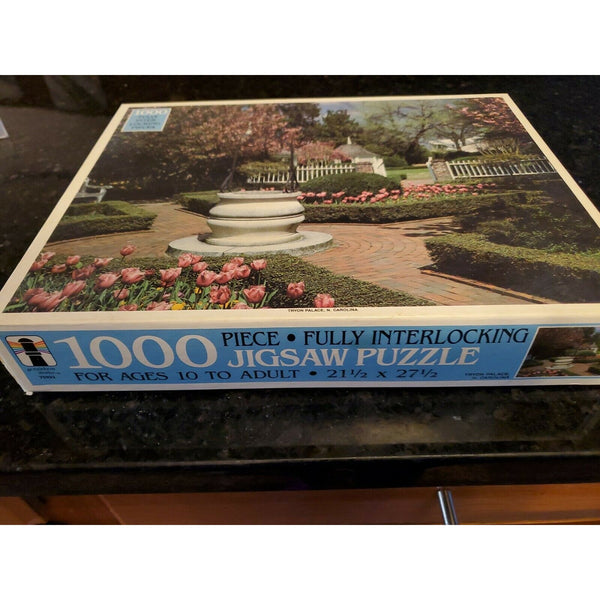 Tryon Palace NC 1000 Piece Jigsaw Puzzle Rainbow Works