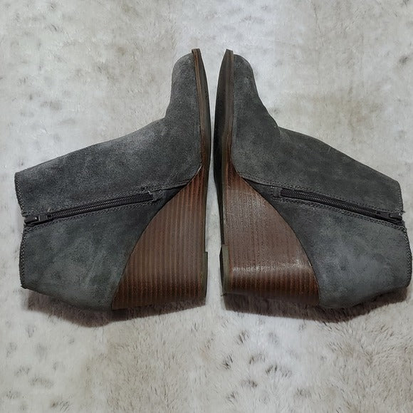 Lucky Brand Grey Leather Wedge Heel Ankle Booties w Side Slits Size 11M