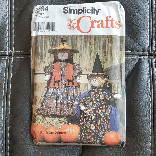 Simplicity 8384 Witch Scarecrow Halloween Large Dolls Craft Sewing Pattern Uncut