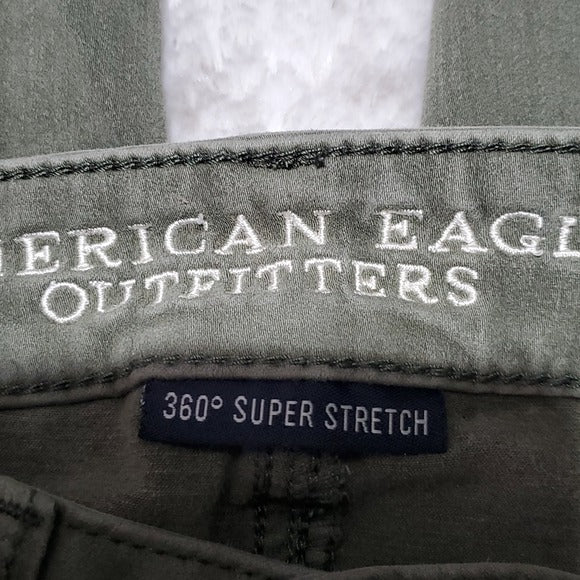 American Eagle Olive Green 360 Super Stretch Jegging Jeans Size 2