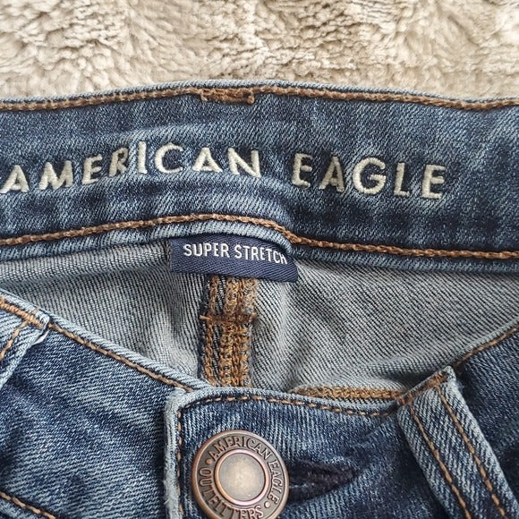 American Eagle Super Stretch Mid Rise Blue Jean Jegging Size 4