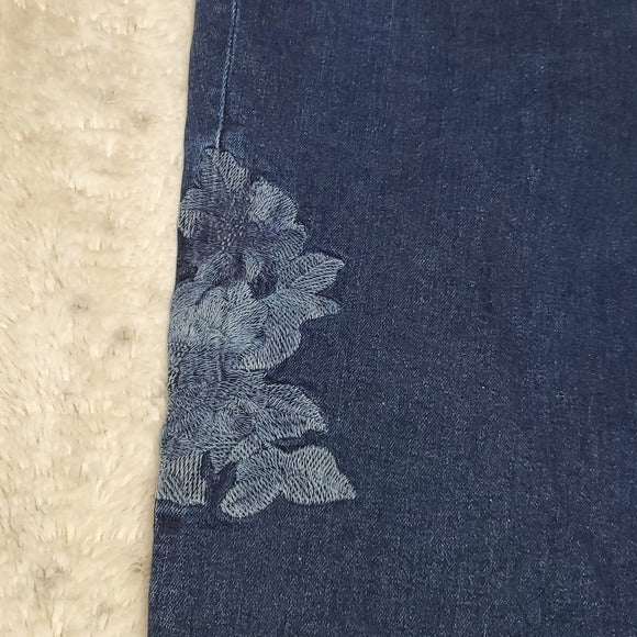 Massimo Dutti Darker Wash High Rise Floral Embroidered Raw Hem Blue Jean Size 4