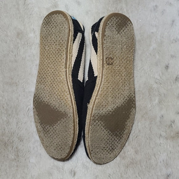 Toms Black and White Canvas Slip On Flats Shoes Size 7.5