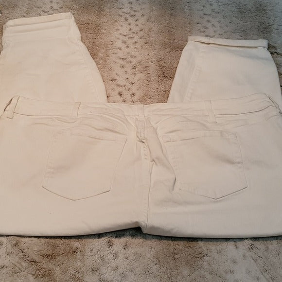 NWT Torrid White Distressed Boyfriend Jeans Size 26XS