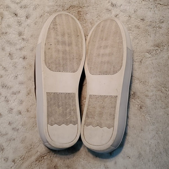 Steven Madden Garnet Grey Nubuck Sneakers Size 10