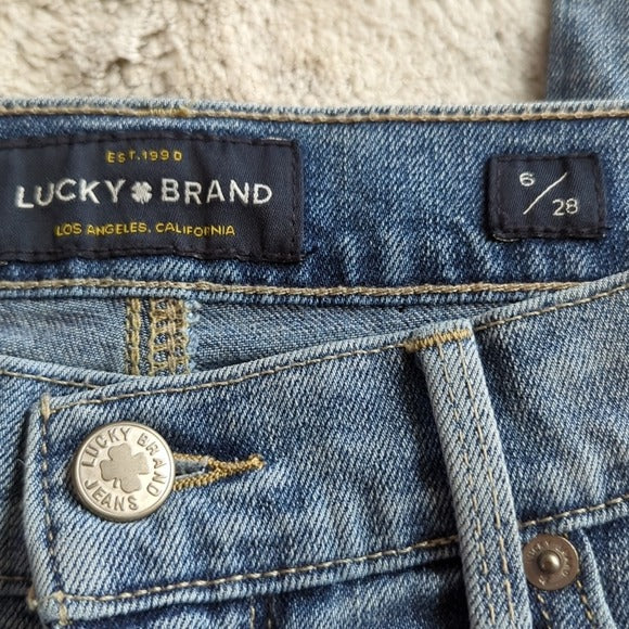 Lucky Brand Mid Rise Distressed Brooke Boyfriend Crop Blue Jeans Size 6