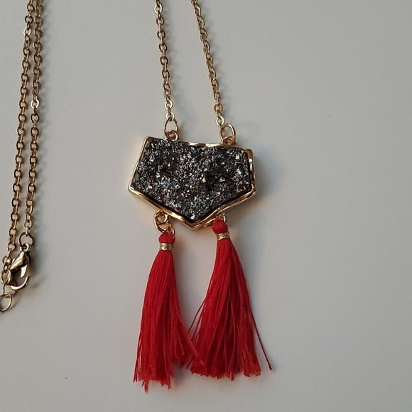 Boutique Long Adjustable Gold Tone Necklace w Faux Stone and Red Tassel Accents
