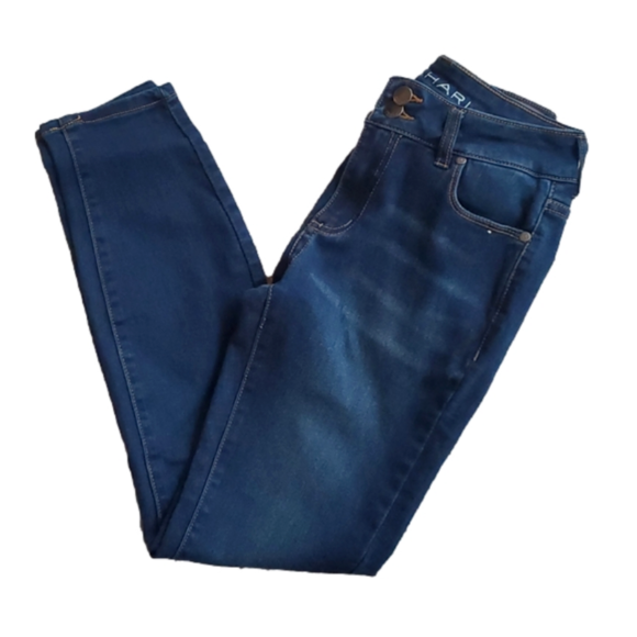 Tahari Dark Wash Lightweight Soft Mid Rise Skinny Blue Jeans Size 2