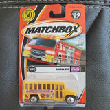 Matchbox #69 School Bus Kids Cars Of The Year 2000 New On Card 95261 Bulldogs