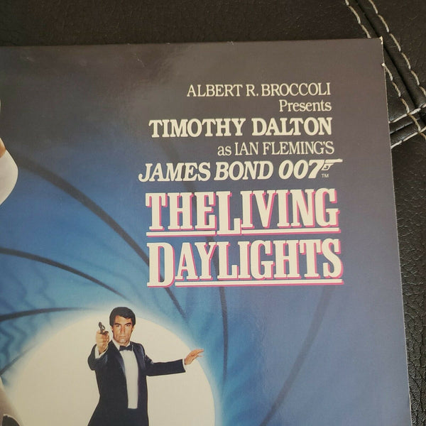 THE LIVING DAYLIGHTS 2-Laserdisc LD FULL SCREEN FORMAT VERY GOOD CONDITION BOND