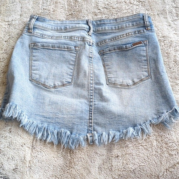 STS Blue Distressed Frayed Bottom Denim Blue Jean Mini Skirt Size 27 Waist 27