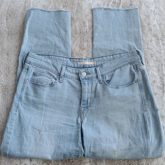Levi's Light Wash Mid Rise Skinny Relaxed Raw Hem Blue Jeans Size 6