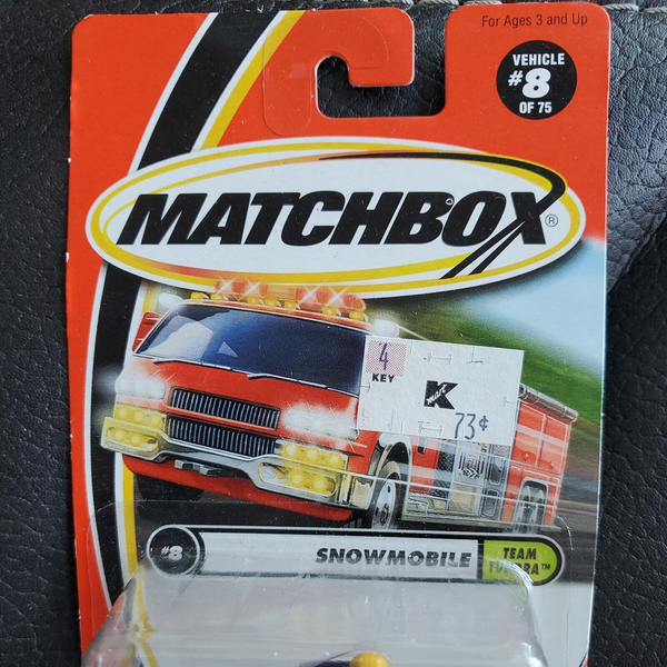 2000 Matchbox #8 of 75 Yellow FX3 402 Snowmobile Team Tundra 92211 Vintage New
